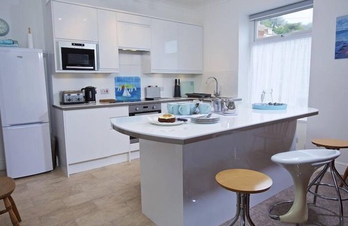 Hope-Cove Cabaña | COVE VIEW, ideal para familias, con un jardín en Hope Cove, Ref 995868