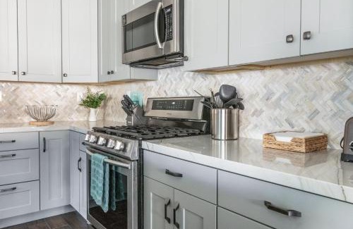 North Hollywood Casa | Covello - 3 BR with backyard - North Hollywood home