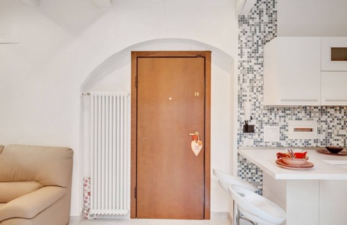 Coverciano Apartamento | Coverciano Modern Apartment with Patio!