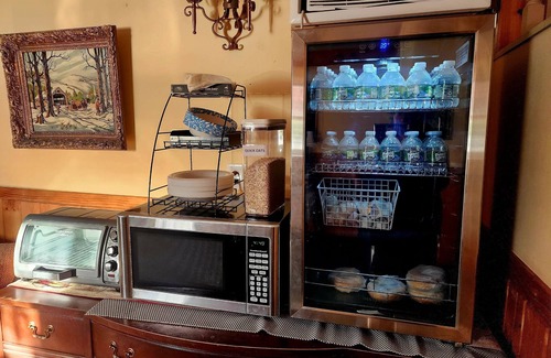 Jackson Hotel | Covered Bridge Riverview Lodge