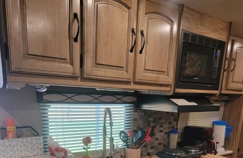 Port Bolivar Alquiler De RV | Covered RV Beach Getaway