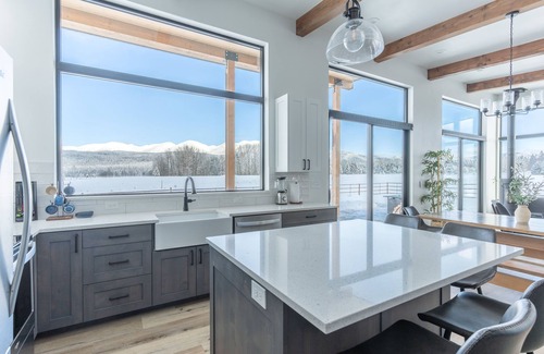 Whitefish Cabina | Cow Creek Cabin Guesthouse, Whitefish Mt