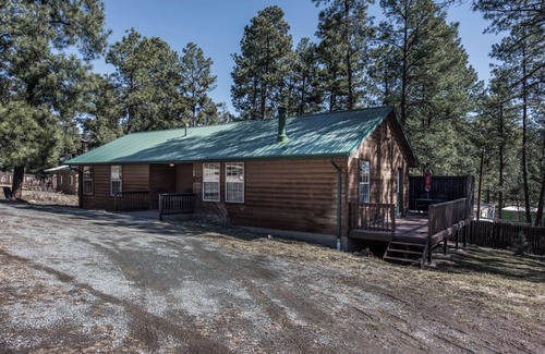 Ruidoso Cabina | Cowboy Cabin