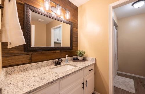 Springdale Casa | Cowboy Retreat: Experience the Wild West