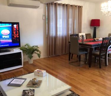 Cowes Casa | Cowes Holiday Haven - Property 1