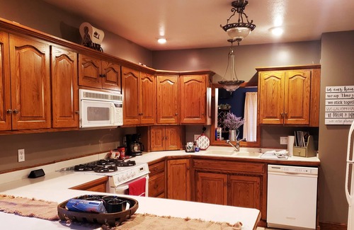 Dundee Casa | Cowgirl Quarters
