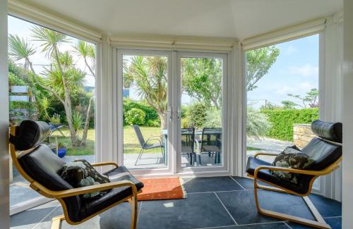 Constantine Bay Casa | Cowries