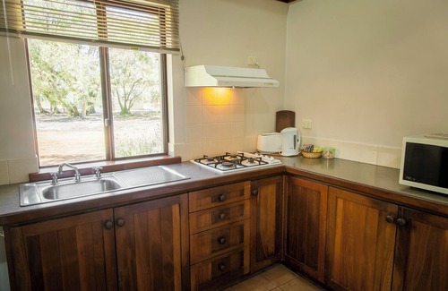 Yallingup Cabaña | Cowslip Cottage-Peaceful and Spacious