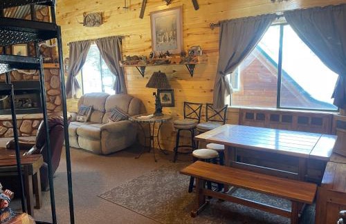 Red River Casa | Cox Cabin On The River