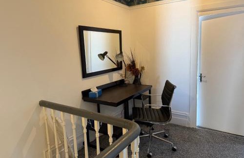 Gateshead Apartamento | Coxon - 5 Bdrm 6 beds Perfect 4 contractor