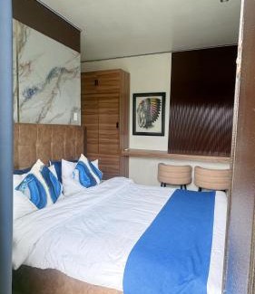Naga Apartamento | CoZerenity Stays - Premium two-bedroom Condo