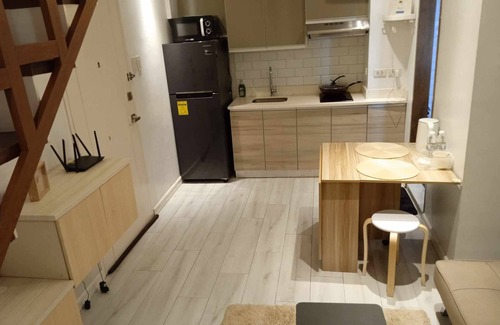 Bonifacio Global City Condominio | COZI modern loft suite at BGC