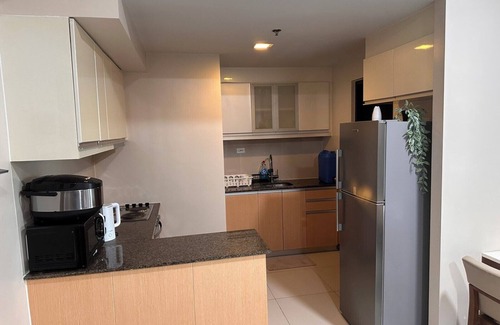 Bonifacio Global City Condominio | Cozi Uptown Executive Suite BGC