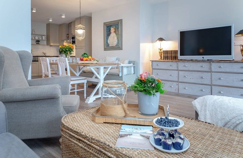 Keitum Apartamento | Coziness in its most beautiful form, Ellerweih in the captain's village of Keitum.