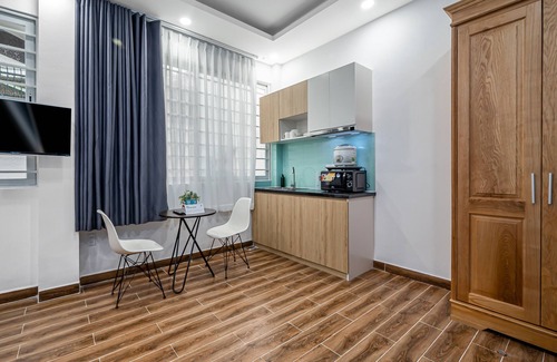 District 5 Apartamento | Cozrum Homes - Retro House