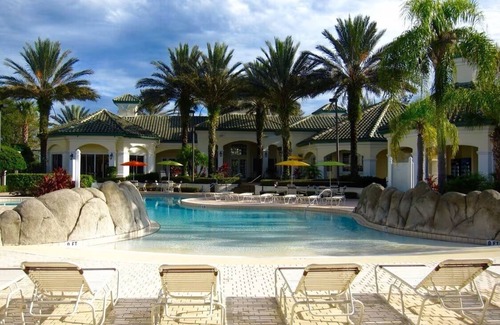 Lindfields Condominio | Cozy 1-1 Condo for a Romantic Getaway!
