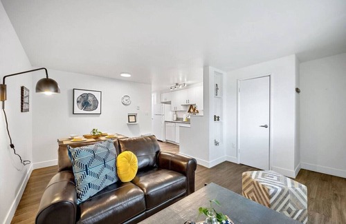 Englewood Apartamento | Cozy 1/1 Walkability & Near Dnvr