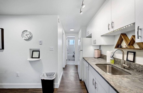 Englewood Apartamento | Cozy 1/1 Walkability & Near Dnvr