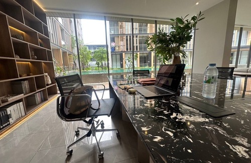 Phlabphla Condominio | Cozy 1-bedroom condo with AC, WiFi in wonderful Town in Town