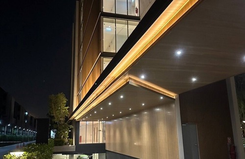 Phlabphla Condominio | Cozy 1-bedroom condo with AC, WiFi in wonderful Town in Town