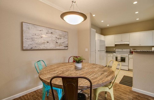 Paradise Valley Village Condominio | Cozy 1-Bdrm Scottsdale Condo next to pool