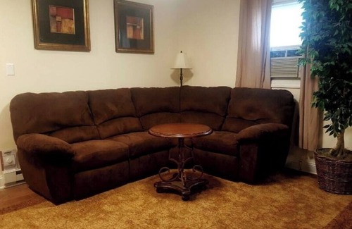 Harrisburg - Hershey Casa | Cozy 1 bed/1 bath fully furnished ished apartment