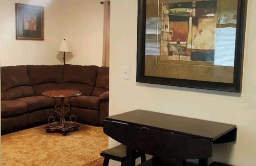 Harrisburg - Hershey Casa | Cozy 1 bed/1 bath fully furnished ished apartment
