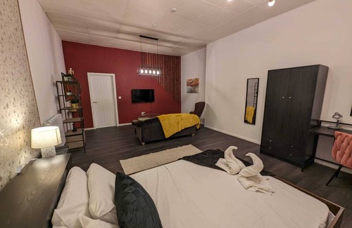 Bury Apartamento | Cozy 1 Bed Apartment with Kitchen in Town