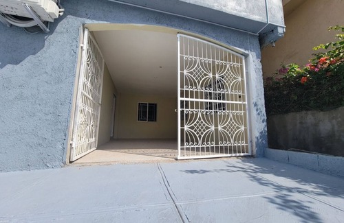 Albion Apartamento | Cozy 1-bedroom apartment with WiFi, AC in lovely Montego Bay