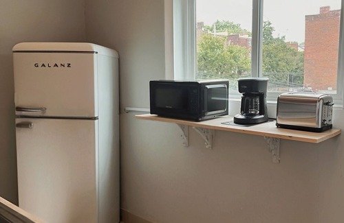 Soulard Apartamento | Cozy 1-bedroom apartment with WiFi, AC in charming St. Louis