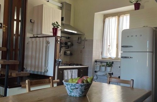 Tivoli Apartamento | Cozy 1-bedroom apartment in welcoming Tivoli with WiFi, AC, awesome view