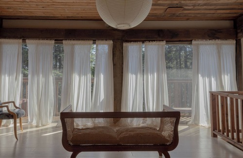 Little River Cabina | Cozy 1-bedroom cabin nestled in the Redwoods by the coast in Little River, CA