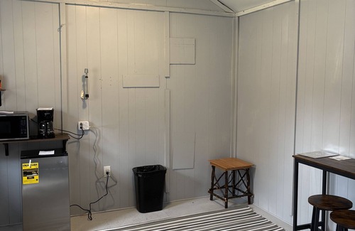 Dushore Cabina | Cozy 1-bedroom cabin in Dushore at Rocky Valley Campground Cabin 2