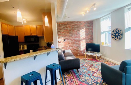 Downtown Greensboro Condominio | Cozy 1-bedroom condo with AC and WiFi in fantastic Greensboro