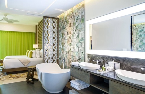Centro de Cancún Hotel | Cozy 1-bedroom hotel in phenomenal Cancún with WiFi, AC, fitness room