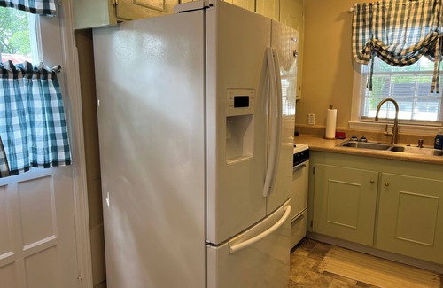 Gaffney Casa | Cozy 1-bedroom house with WiFi, AC on Historic College Drive in Gaffney,SC