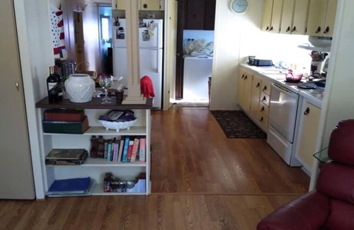 Palmetto Casa | Cozy 1-bedroom mobile home on rim canal with dock, Palmetto Fla.