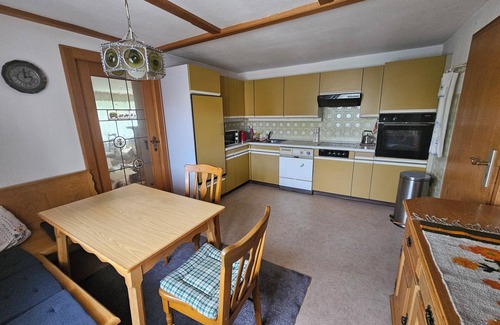 Gauting Casa | Cozy 1-bedroom, sharing bathroom and kitchen in marvelous Gauting with WiFi