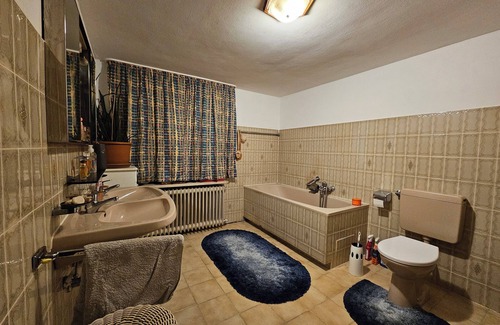 Gauting Casa | Cozy 1-bedroom, sharing bathroom and kitchen in marvelous Gauting with WiFi