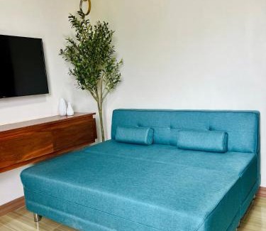Albay Province Apartamento | Cozy 1-Bedroom Unit in Ligao City, Albay