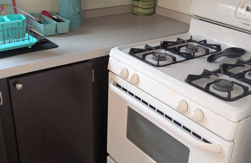 Farmington Hills Casa | Cozy 1-bedroom mobile home in lovely Farmington Hills. Fun Tiny Home