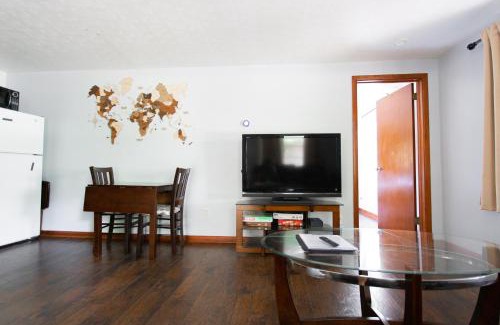 Jacksonville Beach Casa | Cozy 1 Bedroom Unit - 4 Blocks from Jax Beach Pier!