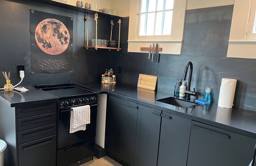 Goose Hollow Apartamento | Cozy 1-bedroom with massive Artisan Loft