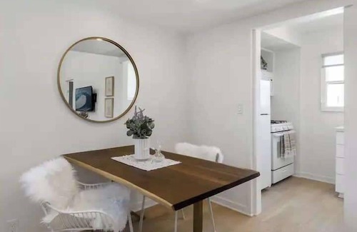 Little Italy Casa | Cozy 1 BR Casita Overflowing with Natural Light!