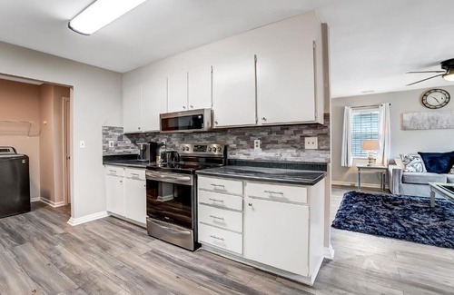 Paw Creek Casa | Cozy, 1-Level Cottage - 5 miles to Uptown CLT