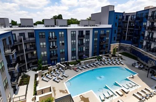 East Walnut HIlls Apartamento | Cozy 10BR 10BA combined Apartment Near Downtown Cincinnati