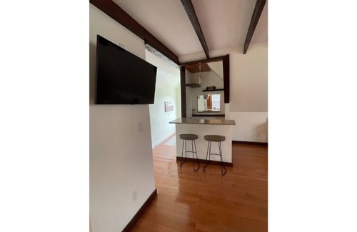 Long Branch Apartamento | Cozy 1bd Apt just 2 blocks from the beach!