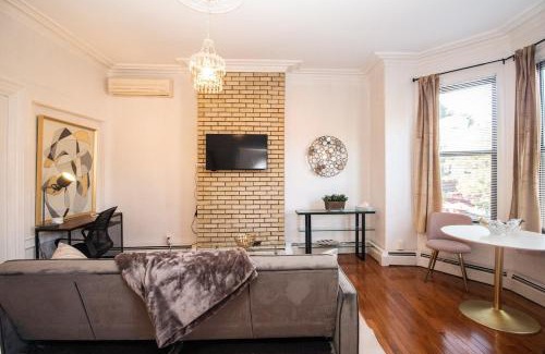 Emerson Gardens Apartamento | Cozy 1bed, 1bath In Brookline, Mbta