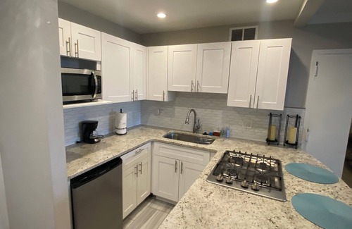 Peachtree Center Condominio | Cozy 1BR, 1BA in Midtown - Sleeps 4,Near Attractions & Dining!
