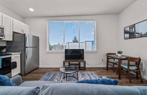 South Tacoma Apartamento | Cozy 1BR/1BA Tacoma Retreat near Fort Lewis